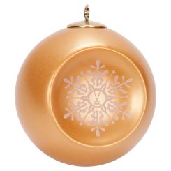 Meissen Kugel, Eisstern Mit Markenzeichen Meissen Mattweiß, Kupfergoldfarben Glasiert, H 5 Cm 