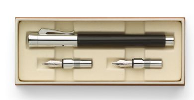 Graf von Faber-Castell Kalligrafie Set Tamitio schwarz mit 3 verschiedenen Kalligrafie Federn 