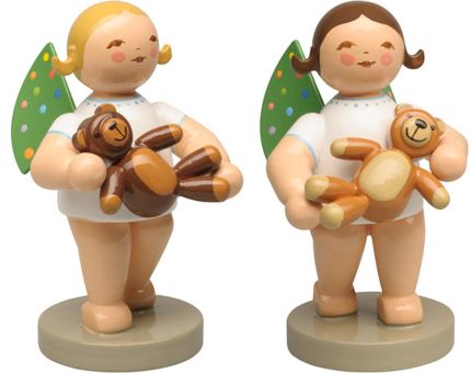 Wendt & Kühn Engel mit farbigen Flügelpunkten und Teddy 